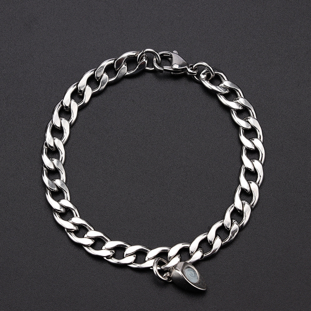Attaching love bracelet (pair)